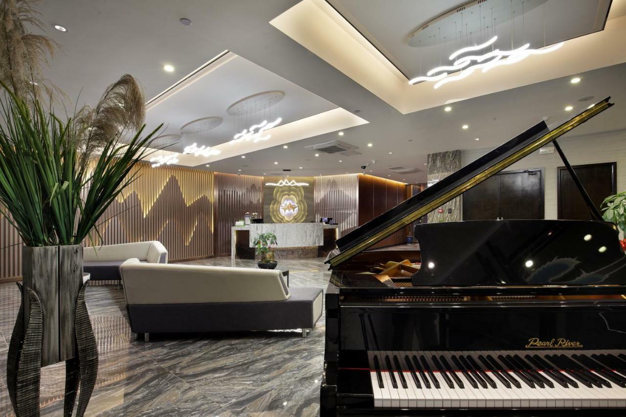 Wing Hotel Guilin - Central Square Buitenkant foto
